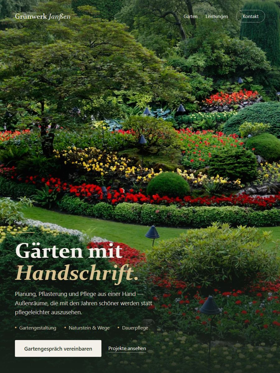 Konzeptbeispiel: moderner Neuentwurf für denselben erfundenen Gartenbau-Betrieb mit großflächigem Gartenfoto
